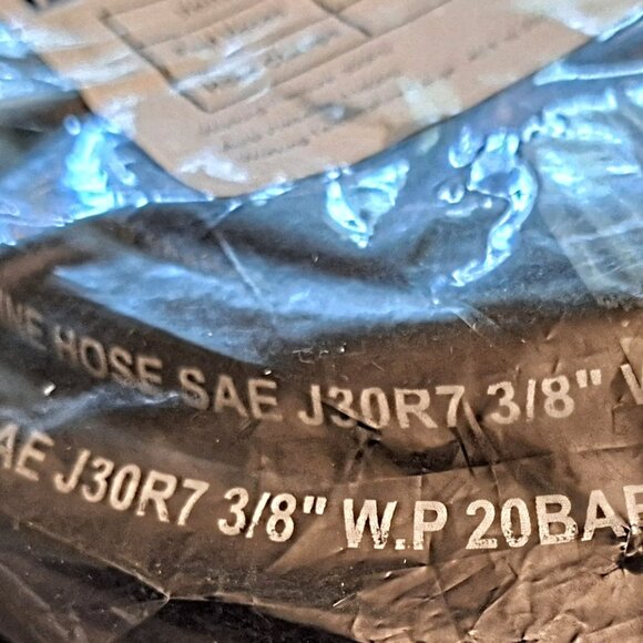 Fuel Line Hose SAE J30R7 3/8" W.P 300PSI w/10 Clamps NIP - Picture 3 of 7